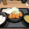 松のや - 料理写真:カキフライ4個定食 930円