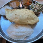 南インド料理ダクシン - ランチカレー(2023/10/18)