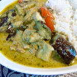 レモングラス - ゲンキョーワン（チキン　茄子）　バイマックルーレモングラスが効いてます　byまみこまみこ