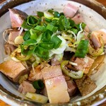 麺 まる井 - チャーシュー丼 300円