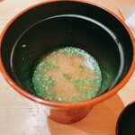 鮨 さかい - ヒラメとのどぐろの味噌汁