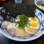 Tonkotsu Ra-Men Ongoroya - のりらーめん　半熟卵トッピング