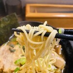 Chuukasoba Ittetsumon - 煮干し中華そば 麺