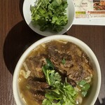 榮晟刀削麺 西安私菜坊 - 