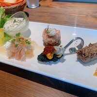 スブリデオ レストラーレ - 