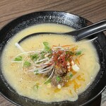 黒毛和牛焼肉 白か黒 - 