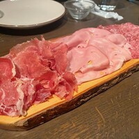 オービカ モッツァレラバー 梅田店 - 