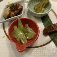 上海料理 四季陸氏厨房 - 