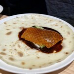 中華餐廳 松尾 - 北京ダック アヒルの釜焼き薄皮包み