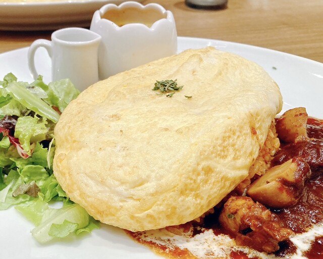 Salon Tamago to Watashi Ionmoru Okazaki Ten photo 2