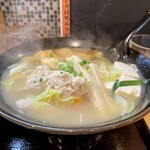 あさりスープの手もみラーメン チャイナポート - 