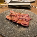 Yakiniku Akami Nikugatou San San Hachi Kyuugo - 