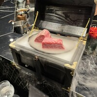 HIKARI - 