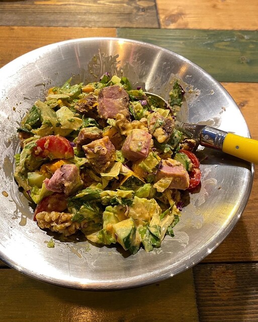 きよはち キヨハチチョップドサラダ 本店 （KIYOHACHI CHOPPED SALAD