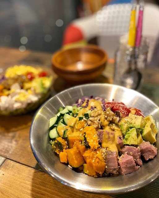 キヨハチチョップドサラダ 本店 （KIYOHACHI CHOPPED SALAD