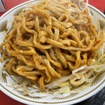 ラーメン もっけだの - 『赤唐味噌まぜそば(食べるラー油付+ネギ)』の天地返し