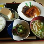 彩 - 赤魚の煮付け定食￥８００