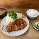 Tonkatsu Tonki - とんかつ定食