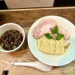 中華蕎麦 仁香 - しじみ昆布水つけ麺(醤油) 1,150円