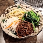 焼肉 スタミナ苑 - ナムル盛り合わせ