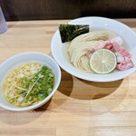 一番だしラーメン しんせん - 