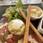 La Taverne du Connetable - 丸ごと1個モッツァレラ