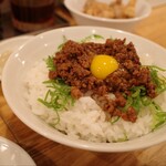 Gyouza itten - セットの肉味噌ご飯