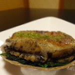 じん市 - 鮑香草パン粉焼き