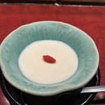 中華割烹 わらじん - 杏仁豆腐