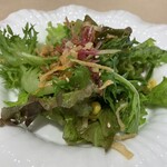 Shida Saikan - セットのサラダ。