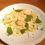 KNOCK 六本木本店 - レモンのニョッキ！