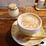 Re Cafe - 黒糖ラテとかぼちゃプリン
