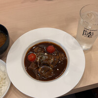 Uomi - Japanese Italian 1、ビーフシチュー旨い、味噌汁もまた旨い、