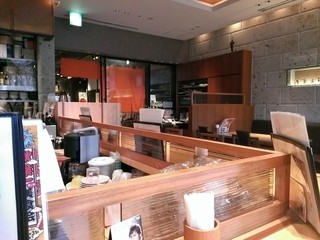 Suzuya - 店内中央