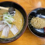 らーめん 信玄 - ちゃーしゅー麺・チャーハン