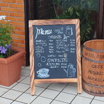 自家焙煎珈琲の店 夢香房 - 店前です