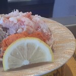 廻鮮寿司 塩釜港 - 本日おすすめカニ甲羅盛り　968円