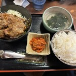 カルピ丼専門店 スタミナ亭 - 