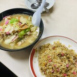 赤のれん クーニャンラーメン - 