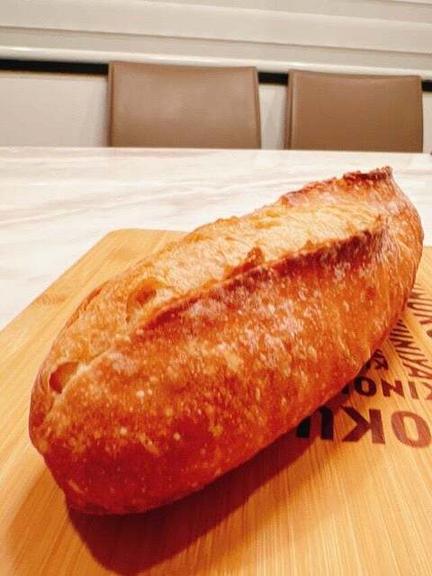 大きなパン 723BAKERY （ナツミベイカリー） - 下落合/パン | 食べログ