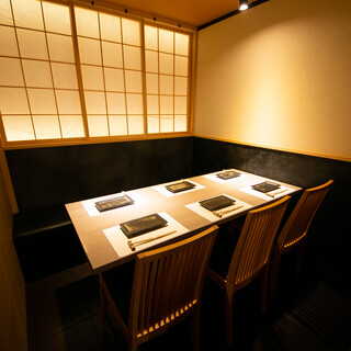 <全席單間的日式現代單間餐廳>