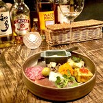 h Re Kokotto - サワラのカルパッチョやスモークチーズは特に美味しかった！