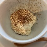 KOKUSHO - ティラミス（近くのコーヒー屋さんのコーヒー豆のコーヒーパウダーがかかってます）