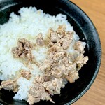 横浜らーめん 若武者 - サービスライス＋サービス