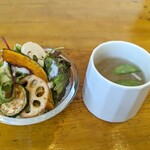 アトリエ カフェアンドレストラン - 