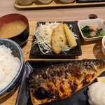 Hitoyadochou Shokudou - 鯖の塩焼き定食