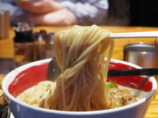 麺場 浜虎 - 麺リフト