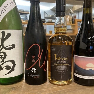 ワインや日本酒など、こだわりの逸品によく合うドリンクメニュー