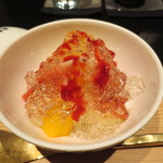 日本料理 晴山 - デザートは柿といちじくと梨に白ワインのジュレとカシスのエッセンス。