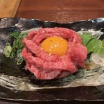 Koube Bifuyakiniku O Katora - 